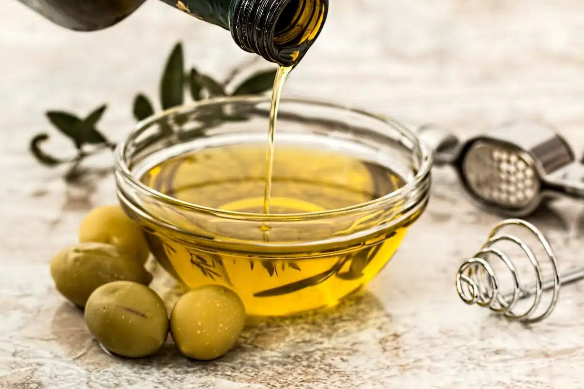 Les nombreux avantages des huiles végétales pour la beauté de votre peau et de vos cheveux